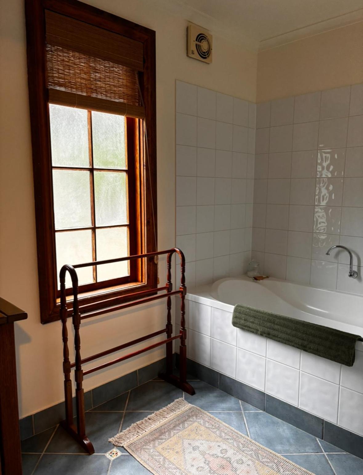 The Quarters Hotel Стран Екстериор снимка